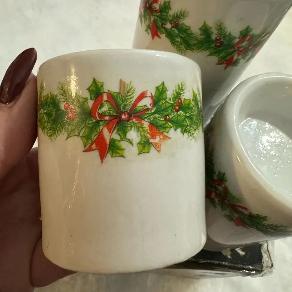 Vintage Ceramic Holly & Ivy Berry Candle Holders Original 90’s Christmas Decor - Picture 6 of 14